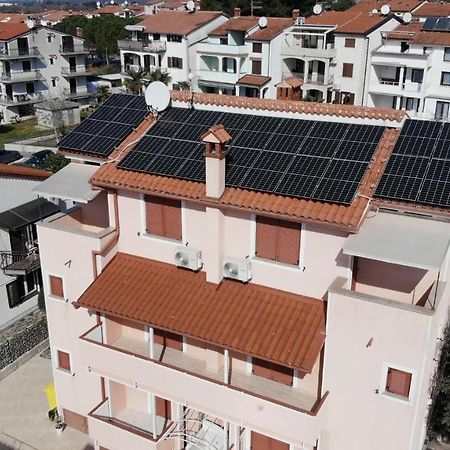 Apartments Zdjelar Poreč Eksteriør bilde
