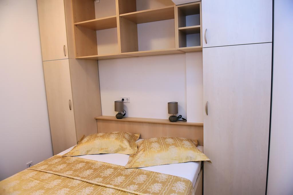 Apartments Zdjelar Poreč Eksteriør bilde