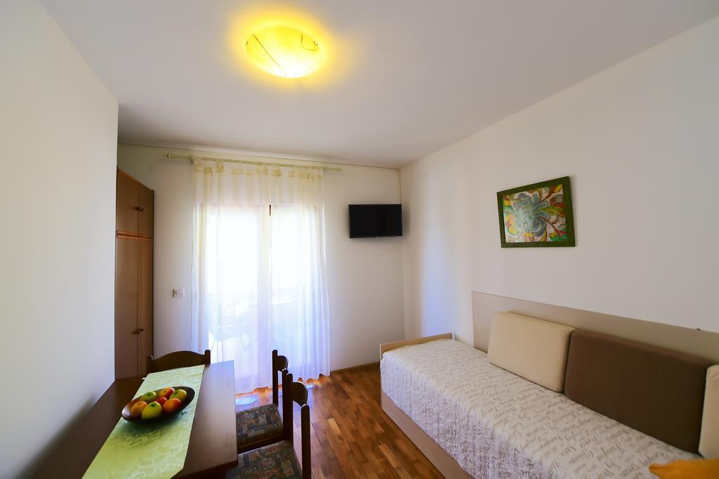 Apartments Zdjelar Poreč Eksteriør bilde