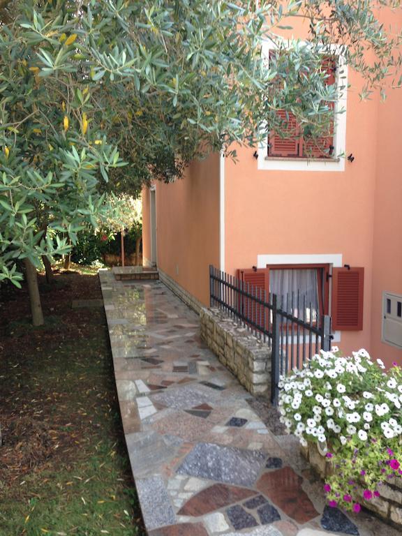 Apartments Zdjelar Poreč Eksteriør bilde