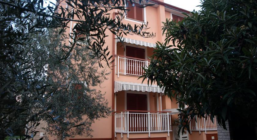 Apartments Zdjelar Poreč Eksteriør bilde
